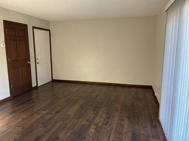 Foto del edificio - 1119 S Curtis Ave