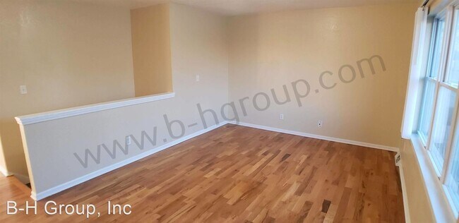 Foto del edificio - 3 br, 1 bath House - 2709 48th St