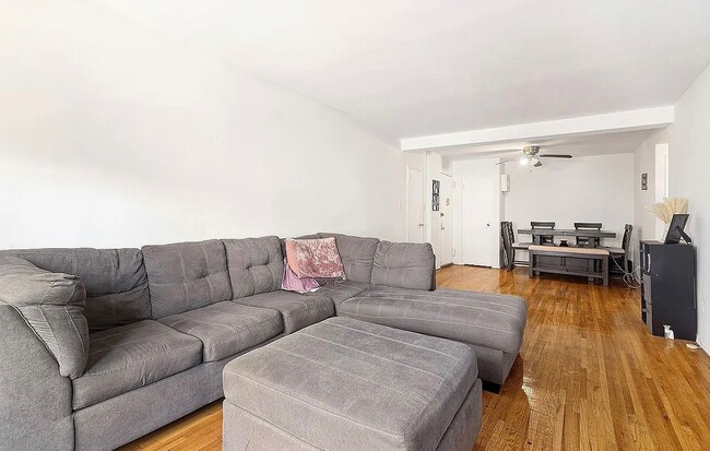 Photo - 6535 Broadway Apartment