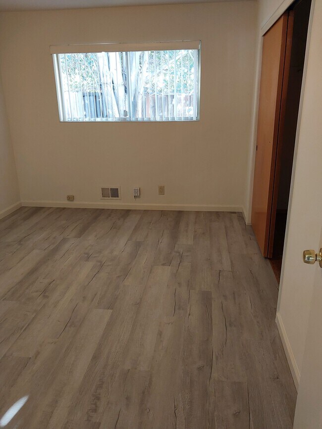 Foto del edificio - 1015 Williams Way