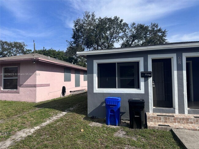 Foto del edificio - 432 NW 17th Ave