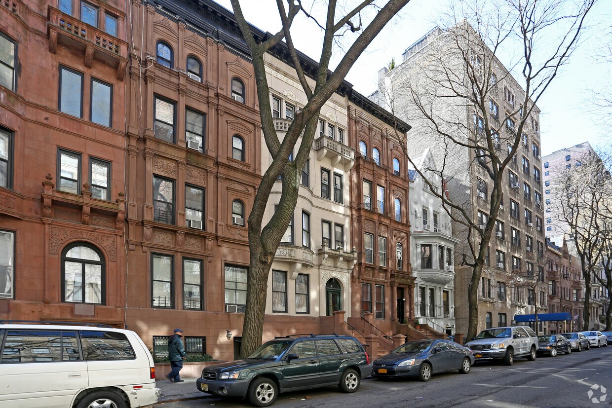 Foto del edificio - 24 W 90th St
