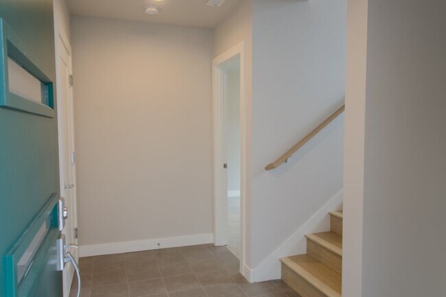 Foto del edificio - 3Bd/3.5Ba Bellevue Townhouse