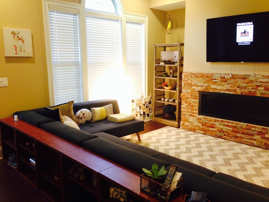 Foto principal - 210 Alderwood Point