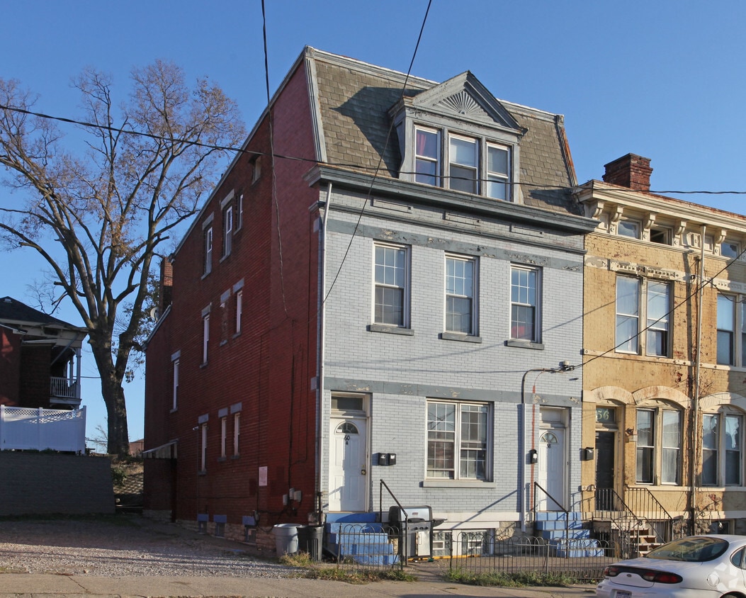 Building Photo - 58-60 W McMillan St