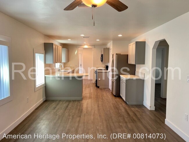 Building Photo - 3 br, 2 bath House - 1110 Buena Vista Way