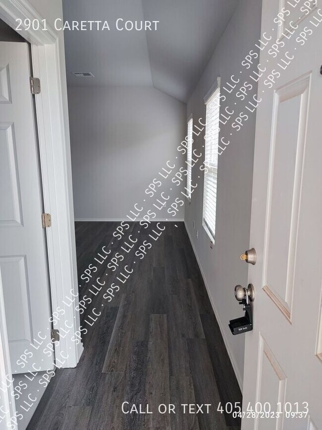 Foto del edificio - 2901 Caretta Ct