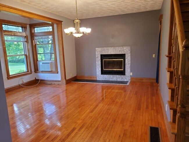 Family Room - 30735 County 8 Blvd