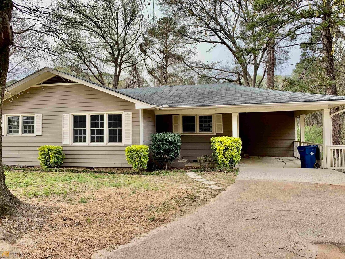 Primary Photo - 3483 Washington Rd