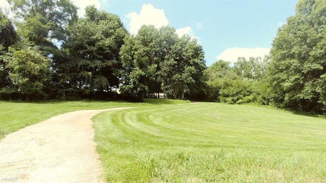 Foto del edificio - 3 br, 2 bath House - 1432 Keener Rd