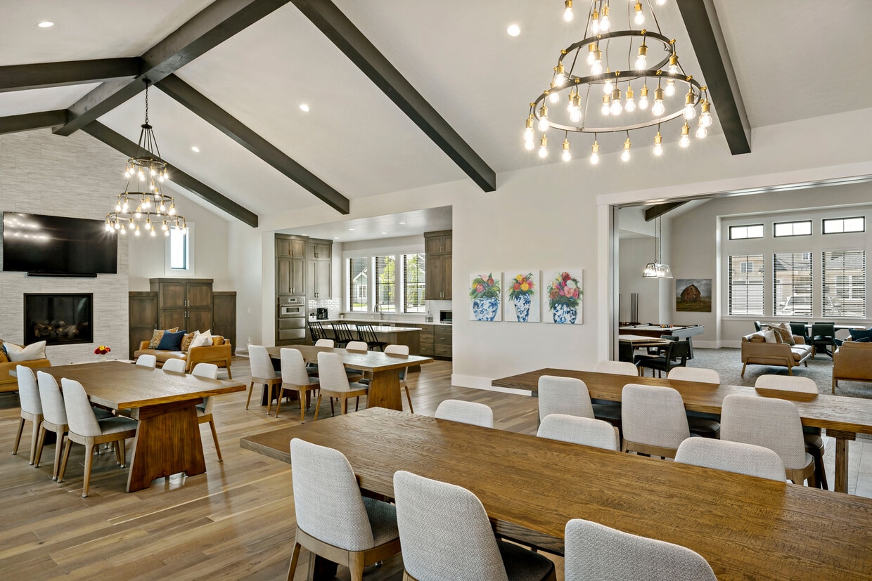 Primary Photo - Cadence at Century Farm