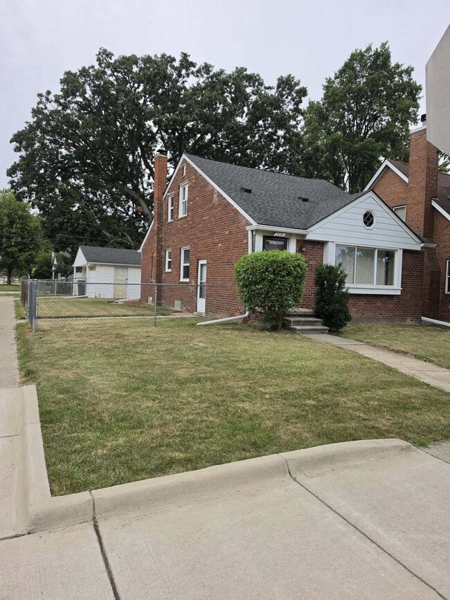 Building Photo - 2666 Willow St
