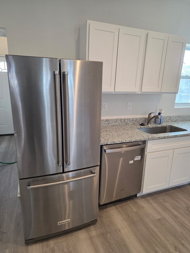 Foto del edificio - 2927 Oakley Ave