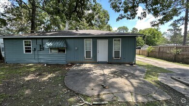 Building Photo - 6754 Autumn Ave