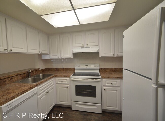 Building Photo - 3 br, 2 bath House - 11411 Pike Court #4