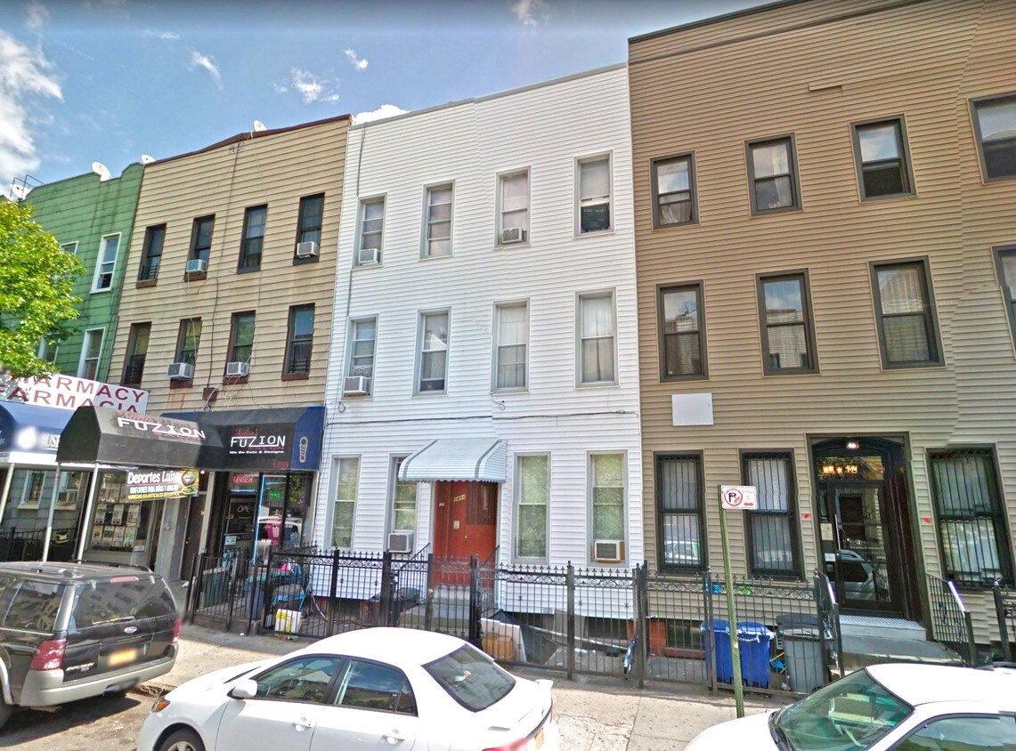 Foto principal - 1484 Dekalb Ave