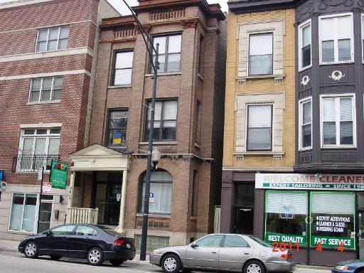 Building Photo - 2619 N Halsted St