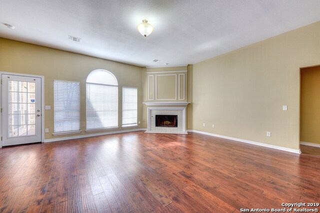 Building Photo - 13323 Orchard Ridge Dr