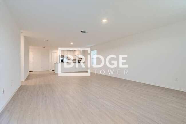 Building Photo - 3945 Far Horizon Seguin, TX 78155