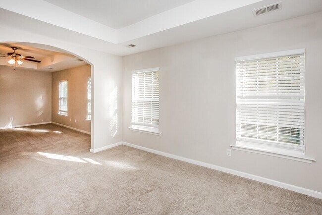 Foto del edificio - 5104 Abercromby St