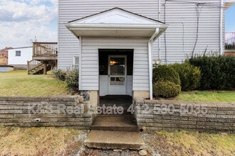 Building Photo - 411 Steck St