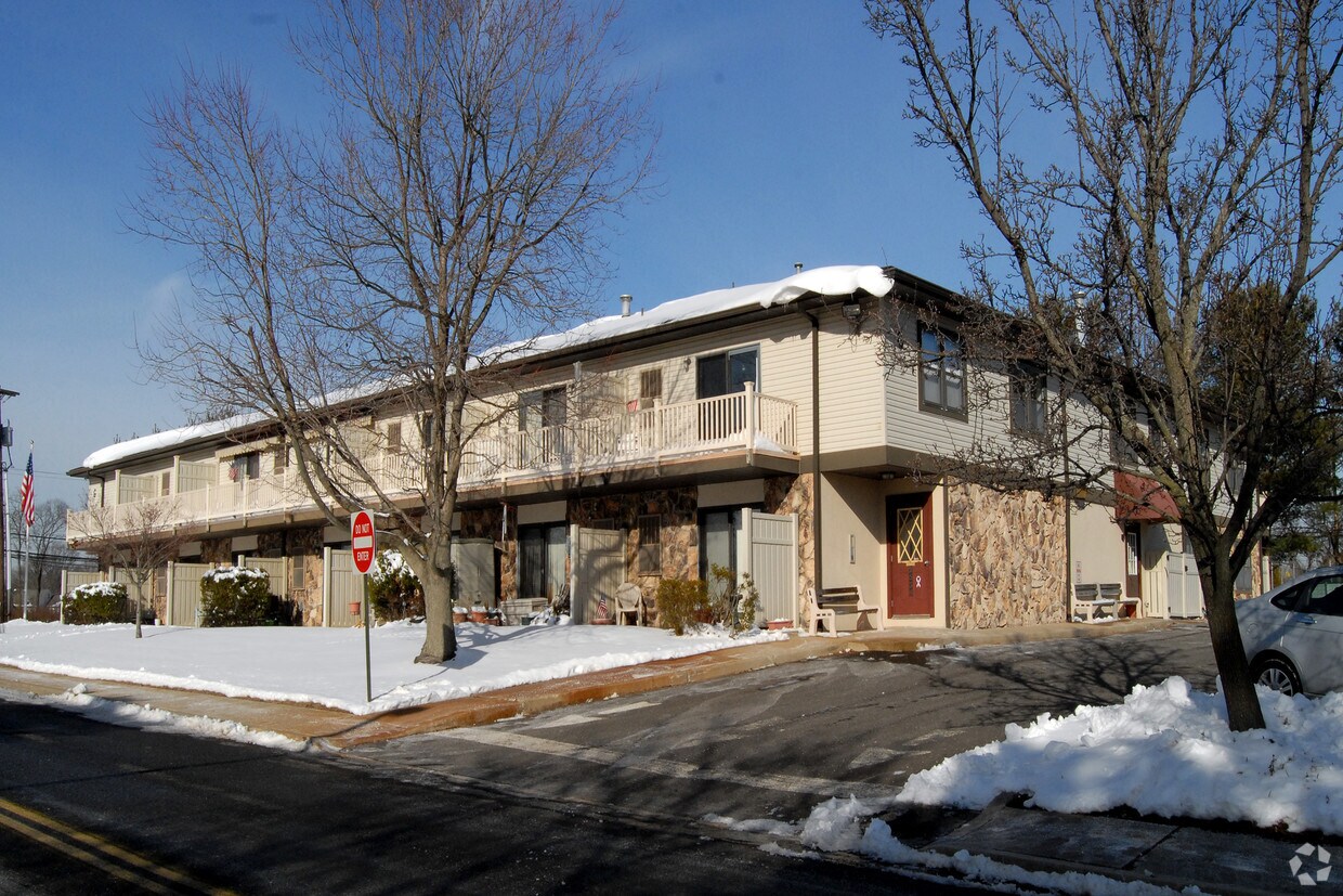 2538 Belmar Blvd, Belmar, NJ 07719 Apartments in Belmar, NJ