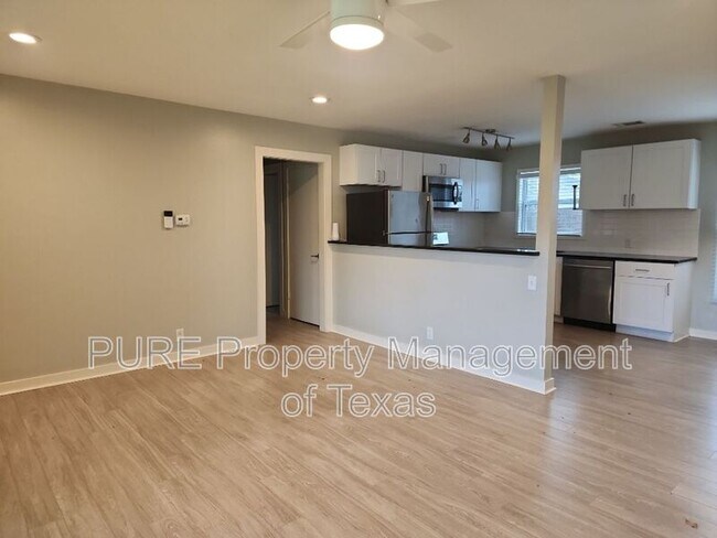 Foto del edificio - 5308 Overbrook Dr