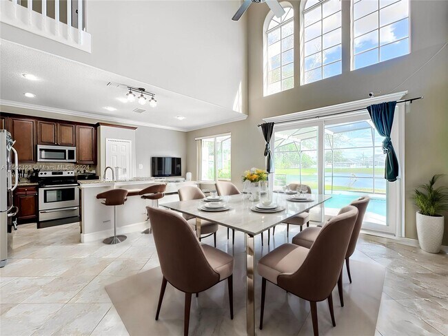 Foto del edificio - 13430 Meadow Bay Loop