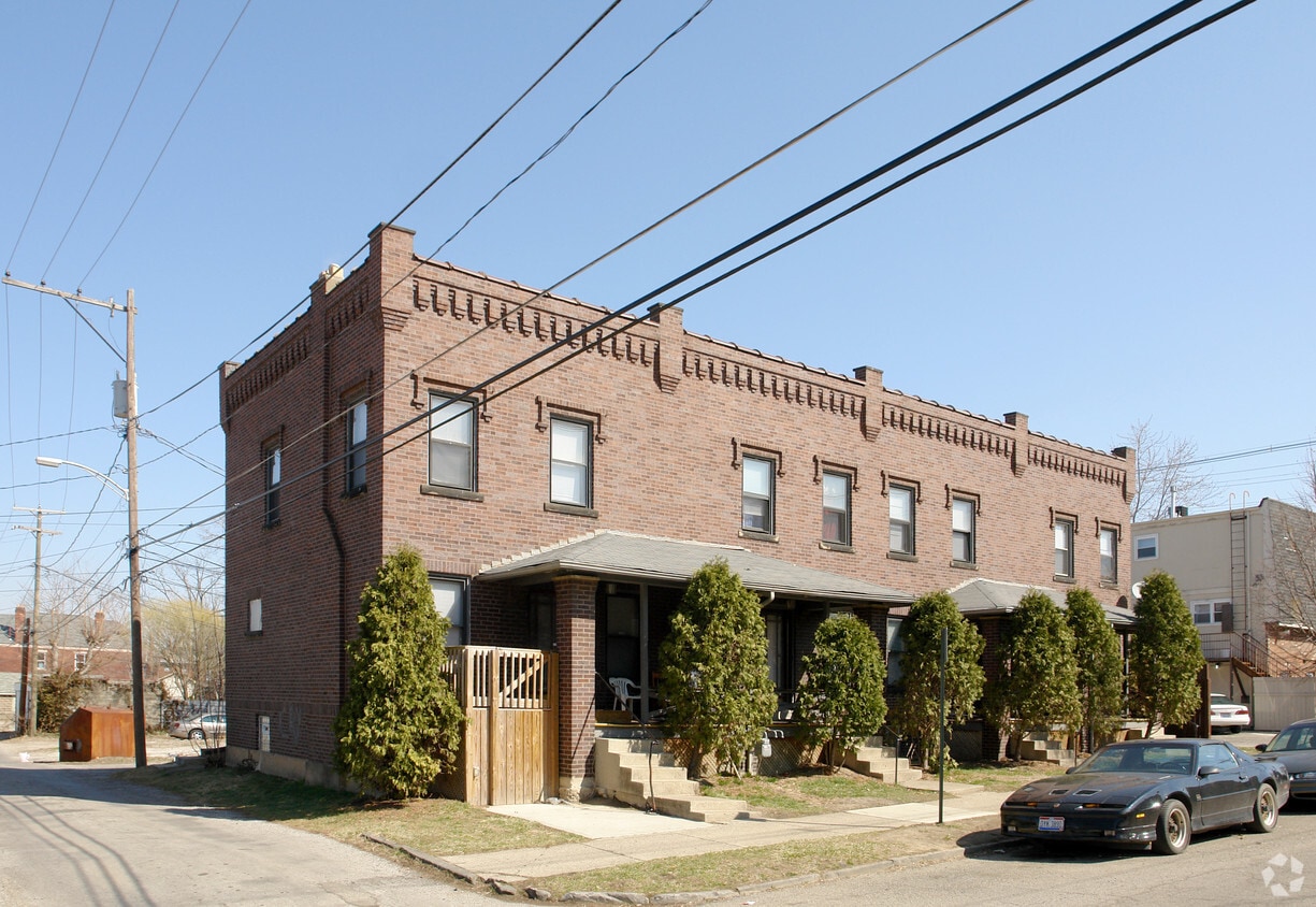 Foto del edificio - 164-170 E 9th Ave