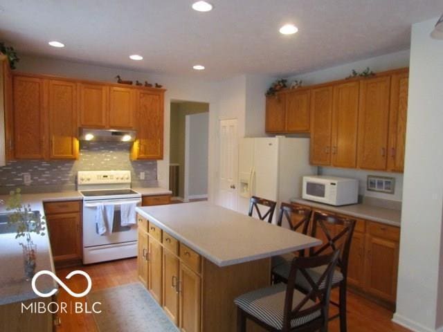 Building Photo - 3783 Earhart Dr
