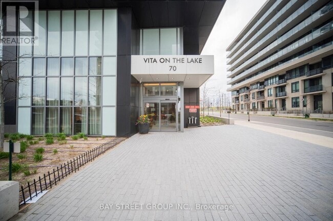 Building Photo - 70 Annie Craig Dr