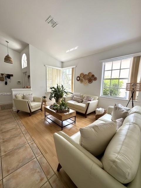 Foto del edificio - 1358 NW 157th Ave