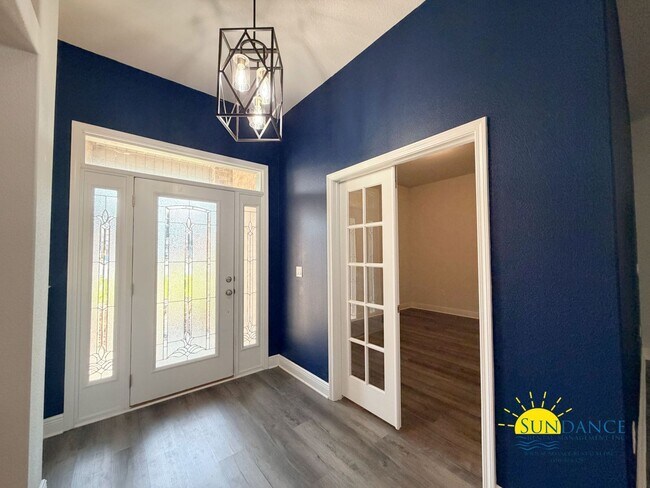 Foto del edificio - 5722 Marigold Loop