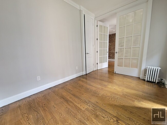 Building Photo - E 18TH ST.