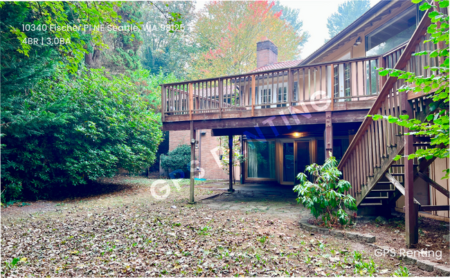 Photo - 10340 Fischer Pl NE House