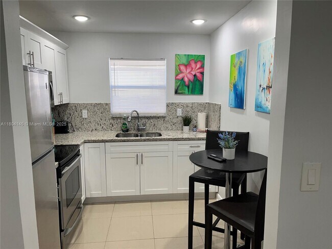 Foto del edificio - 1723 Wiley St
