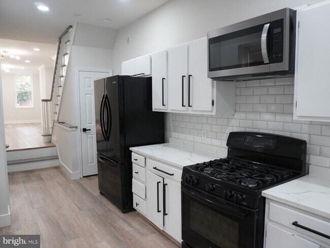 Foto del edificio - 1138 S Hanover St