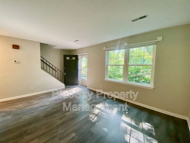 Foto del edificio - 1106 Preston Ave