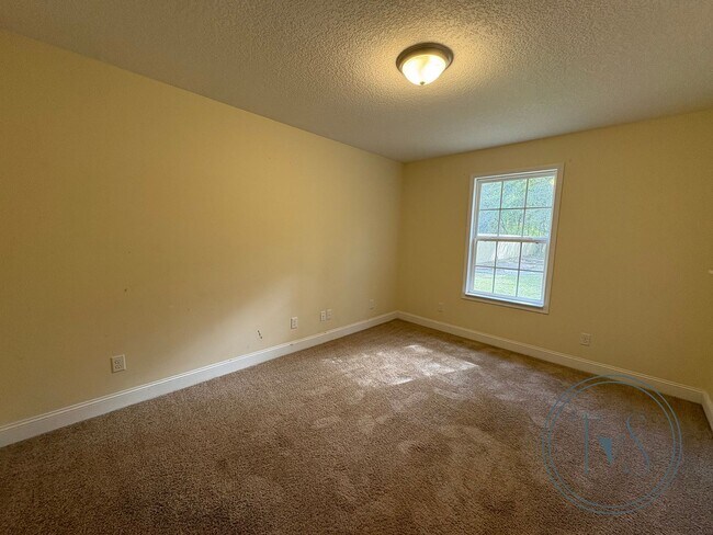 Foto del edificio - 721 Lee Rd