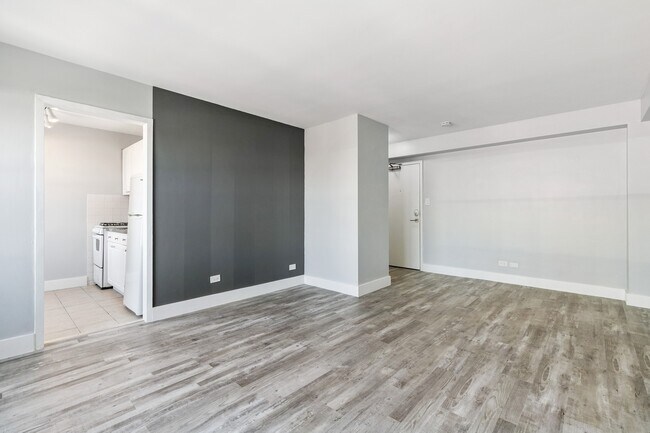 Foto del edificio - 5858 N Sheridan Rd