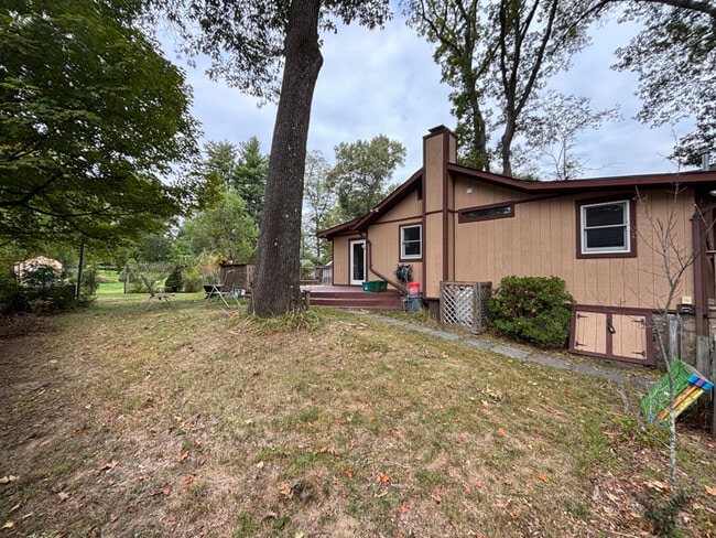 Building Photo - 3079 Maqua Pl