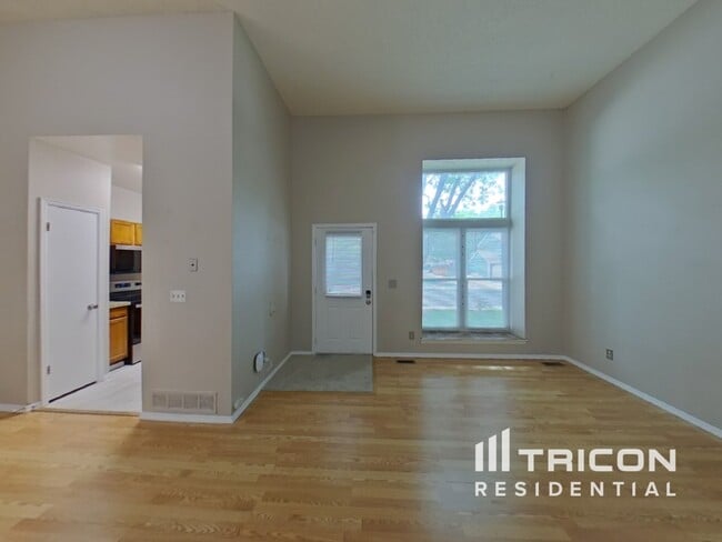 Building Photo - 3009 W 127th Ave