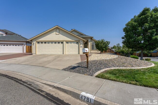 Foto del edificio - 4791 Mesa Meadows Dr