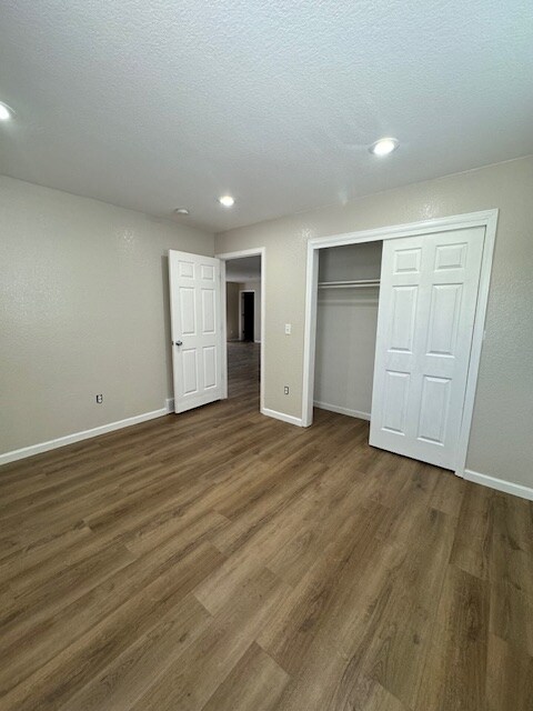 Foto del edificio - 724 S Melrose St