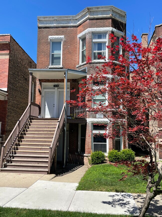 Building Photo - 3634 S Hamilton Ave