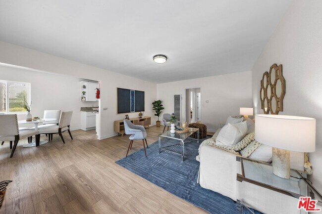 Foto del edificio - 643 Pacific St