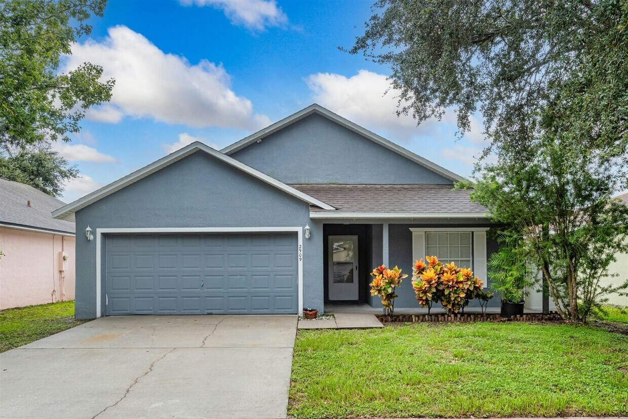 Foto principal - 2909 Summer Winds Cir