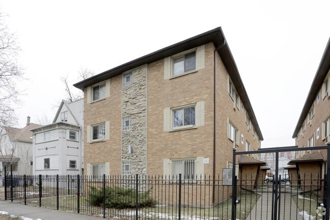 Building Photo - 143 N Waller Ave