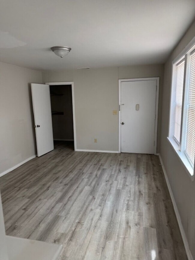 Foto del edificio - Completely renovated 2 bedroom in desirable North Augusta Neighborhood
