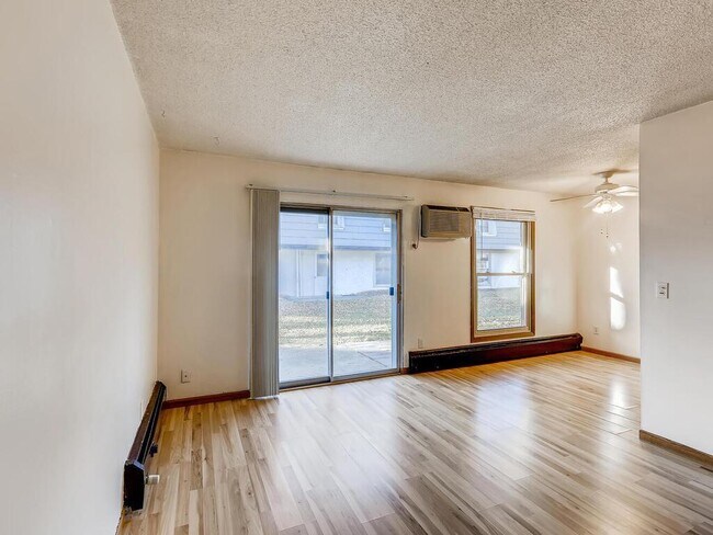 Foto del edificio - 743 11th Ave S